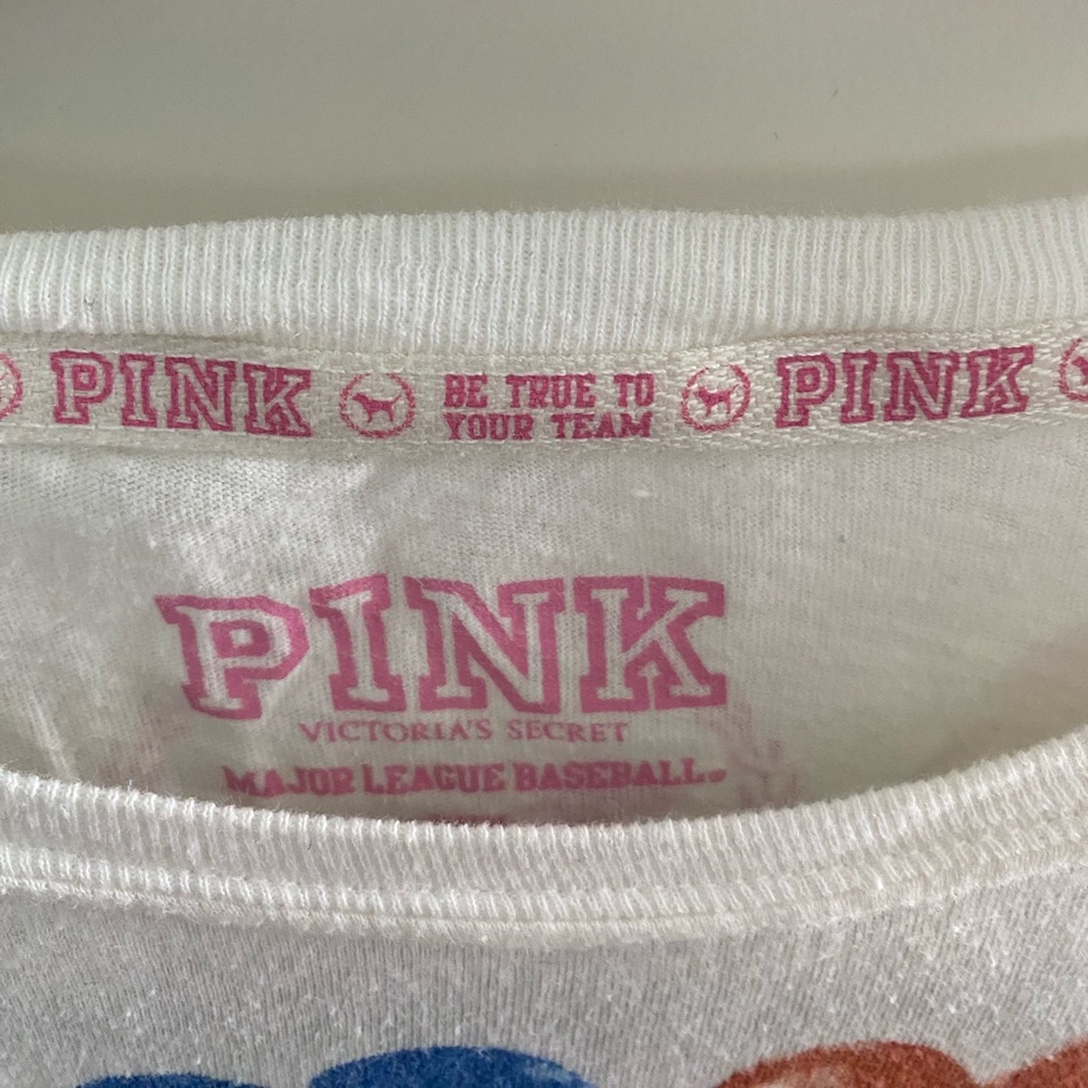 PINK MLB NY Mets Women’s Size XS Short Sleeve T-Shirt White-Blue-Pink-Red - Picture 5 of 11